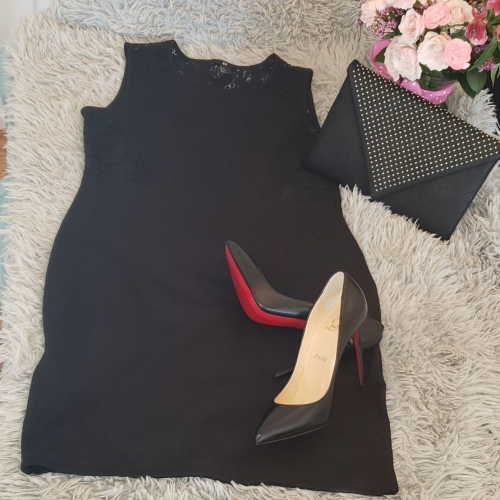 H&M Bodycon dress with lace back detail